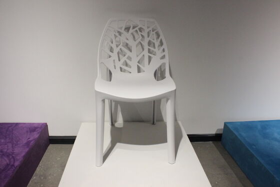 Bon prix Chaise en plastique moderne et empilable Durable Confortable Centres de formation adaptés Institutions éducatives Options de sièges en ligne