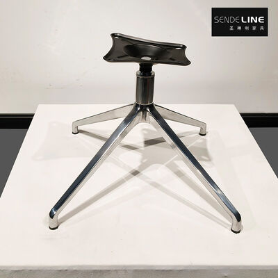 Bon prix Base de chaise en aluminium à rotation à 360 degrés avec finition polie et capacité de poids de 250 lb en ligne